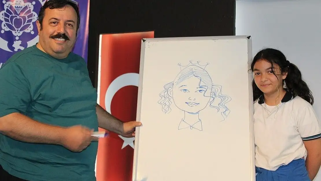 'Yazar olacak çocukların konuğu Yazar Demirhan Kadıoğlu oldu'