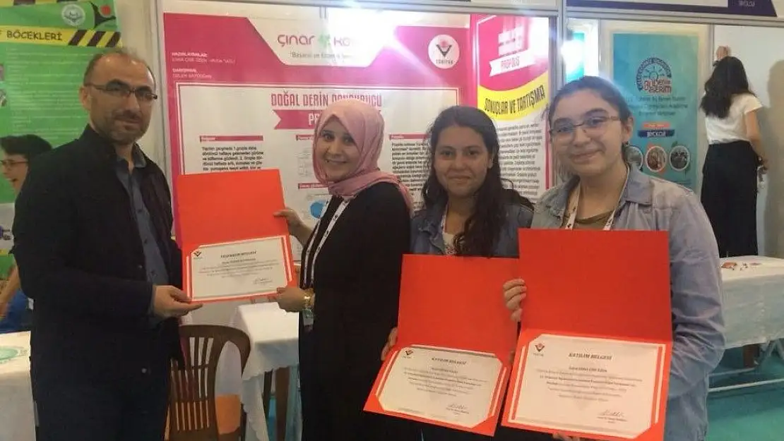 'Çınar´lı öğrenciler Türkiye 3´üncüsü oldu'