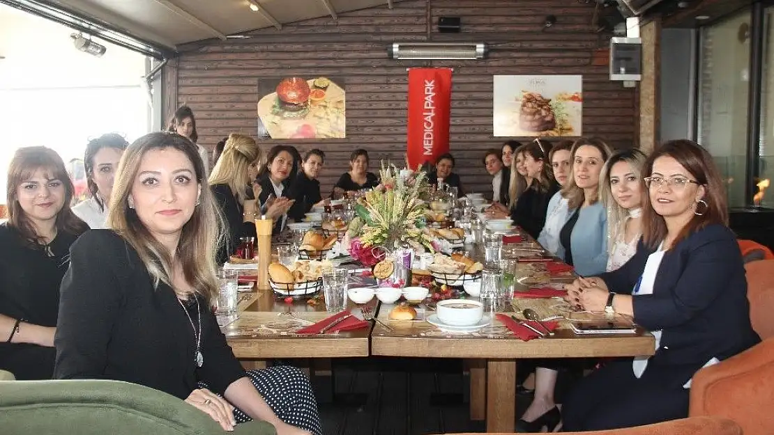 'Elazığ´da Anneler Gününe özel program'