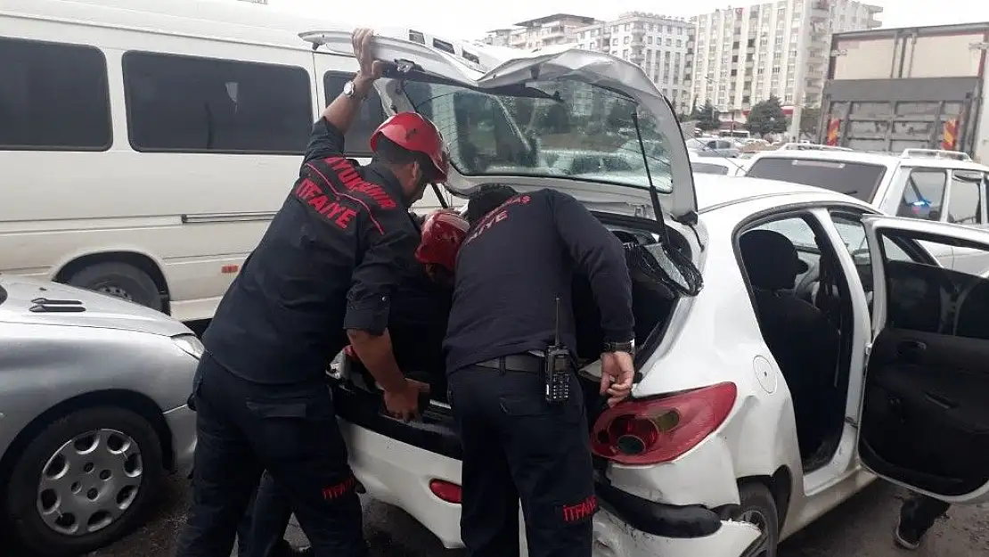 'Kahramanmaraş´ta zincirleme kaza: 2 yaralı'