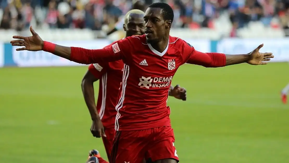 'Spor Toto Süper Lig: DG Sivasspor: 1 - Aytemiz Alanyaspor: 1 (İlk yarı)'