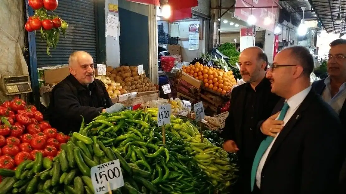 'Esnaflardan Unat´a tam destek'