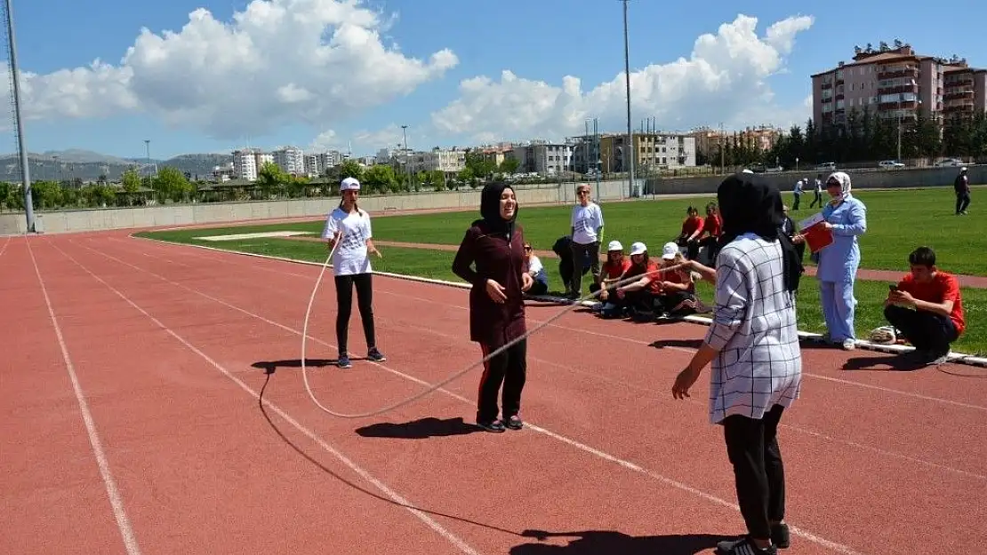 'Sokak Oyunları Şenliği büyük ilgi görüyor'