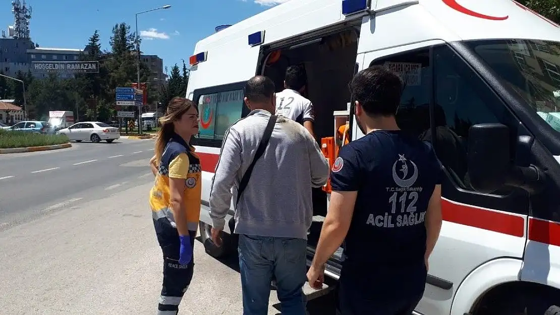 'Motosiklet devirdi: 1 yaralı'