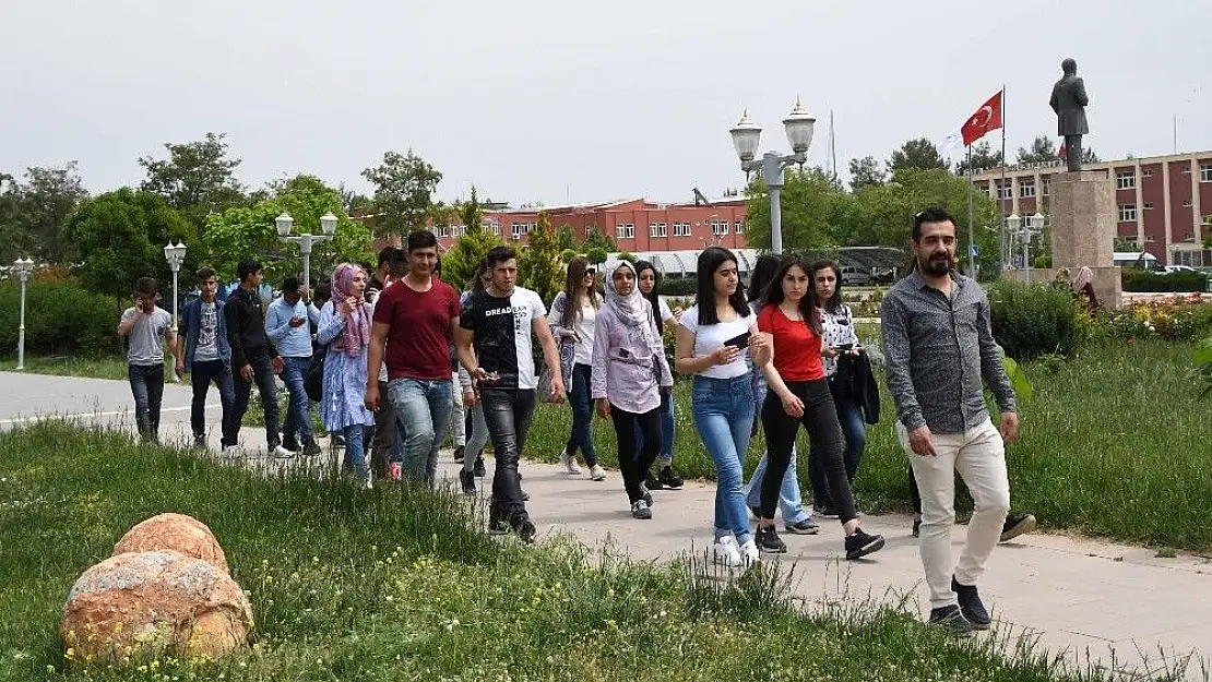 'Tut ÇPAL öğrencileri üniversiteyi gezdi'
