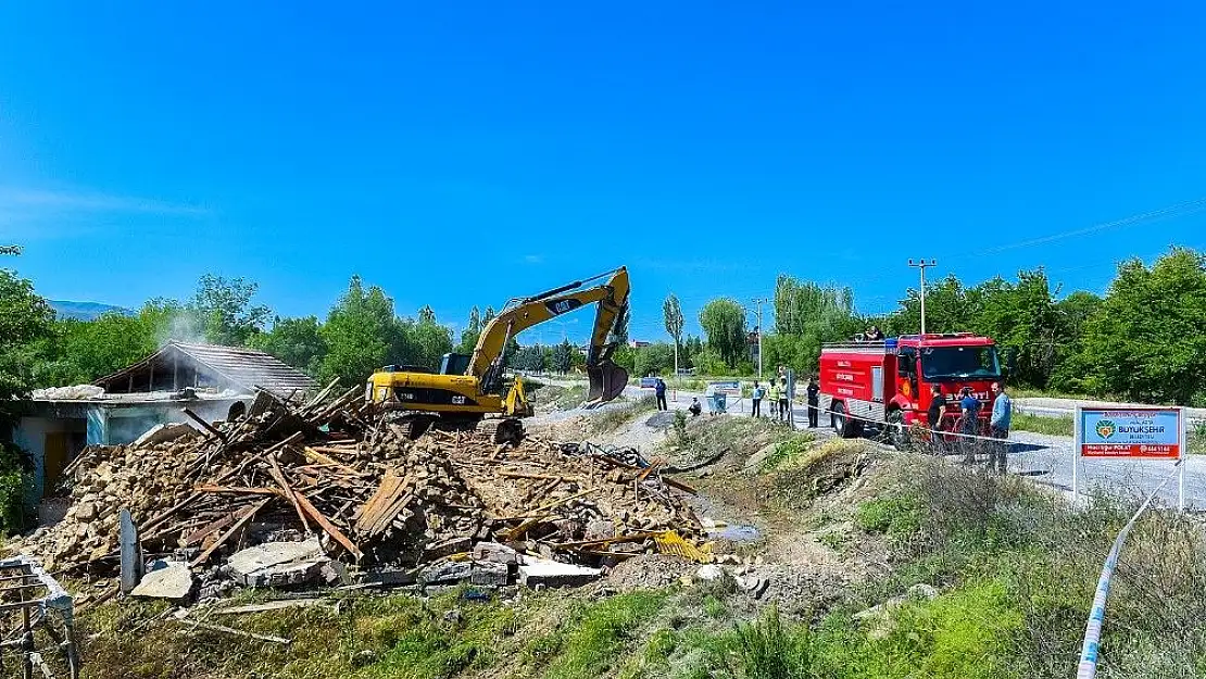 'Eski Malatya yolunda genişletme çalışmaları'