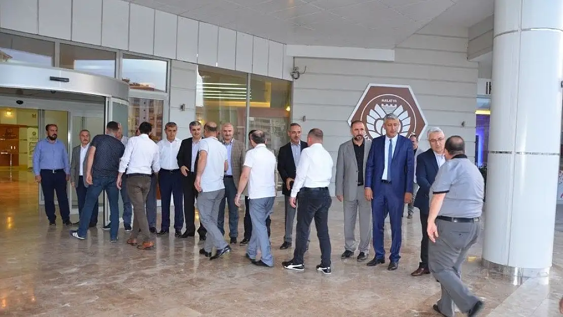 'Esenlik çalışanları iftar yemeğinde bir araya geldi'
