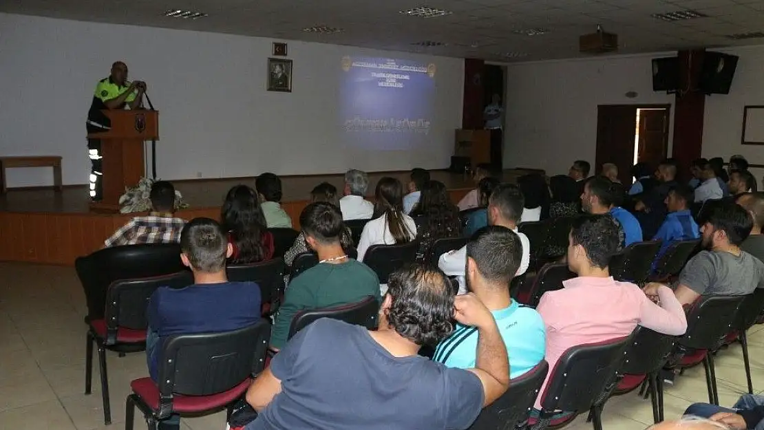 'Mahkumlara trafik kuralları eğitimi verildi'