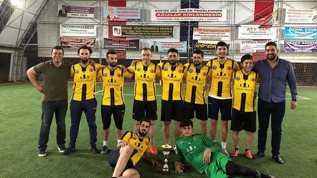 'Pazarcık´taki turnuvada Küçükbağspor şampiyon oldu'