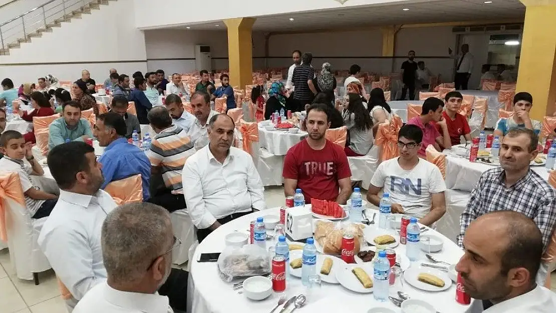 'Engelliler iftar sofrasında buluştu'