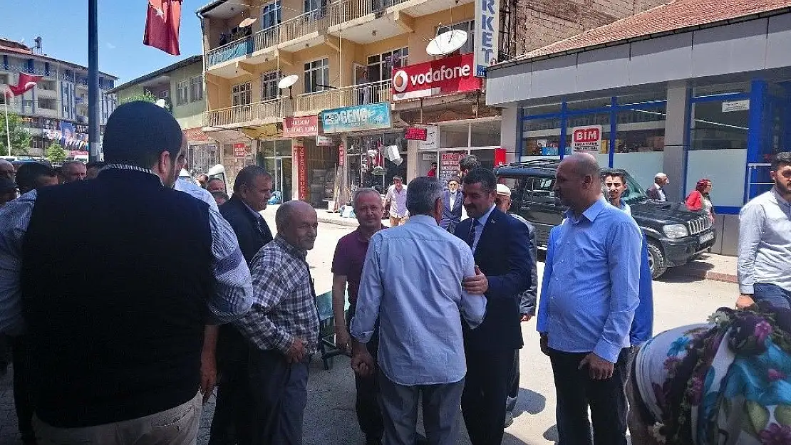 'MHP´ye Hekimhan´da coşkulu karşılama'