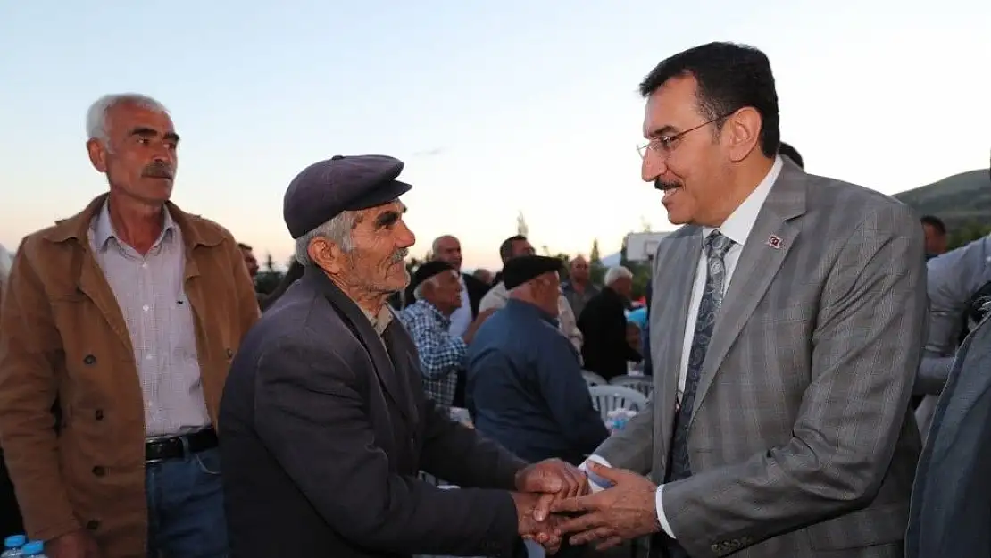 Bakan Tüfenkci´den İnce´ye gönderme