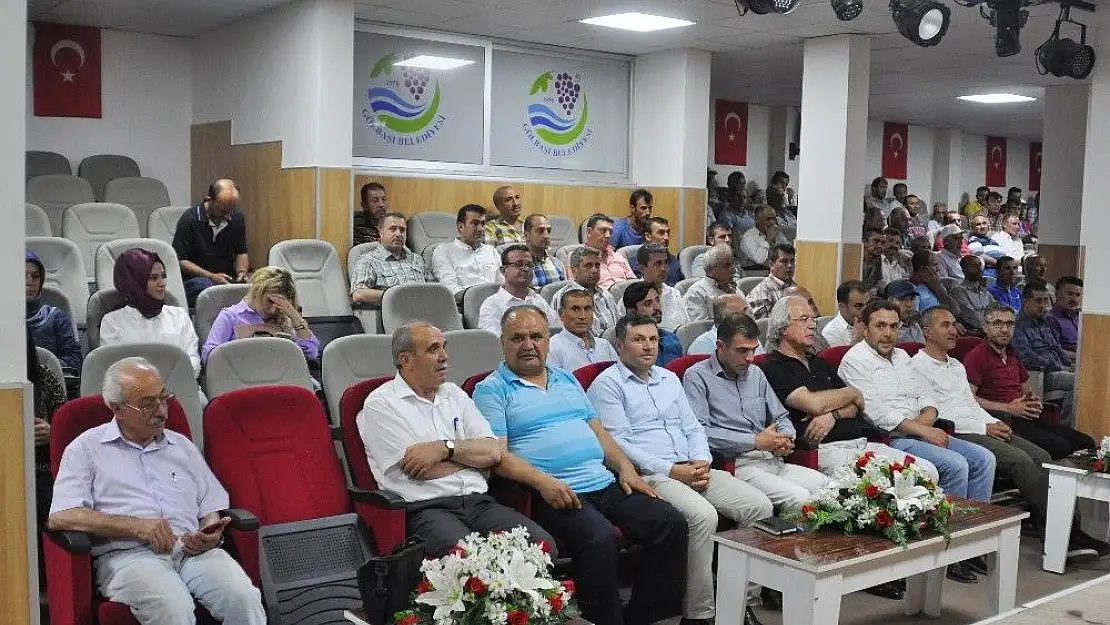 'Başkan Özdemir personellerle toplantı düzenledi'