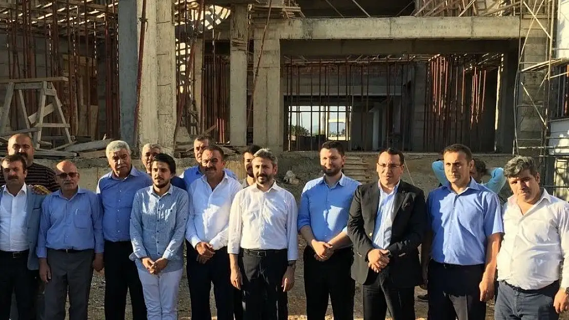 'Başkanvekili Aydın Kahta ilçesinde yatırımları inceledi'