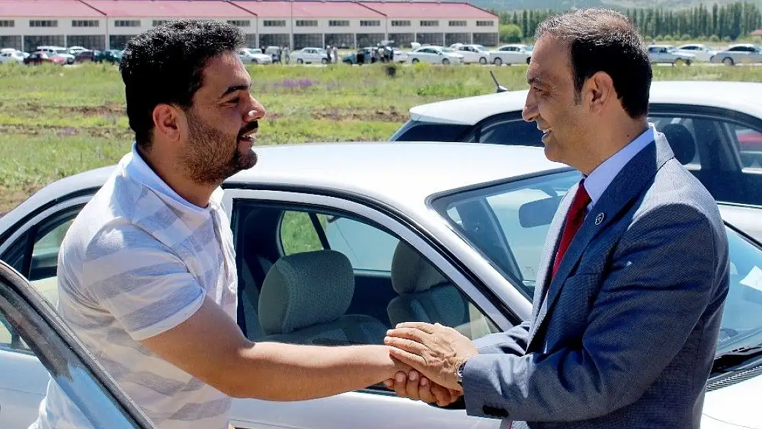 'MHP Sivas Milletvekili adayı Özyürek,''Sivas´a teşvikleri getirmeye çalışacağız'''