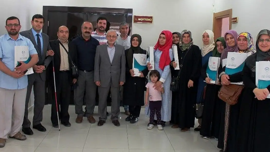 'İşitme Engelliler için Umre ödüllü yarışma'