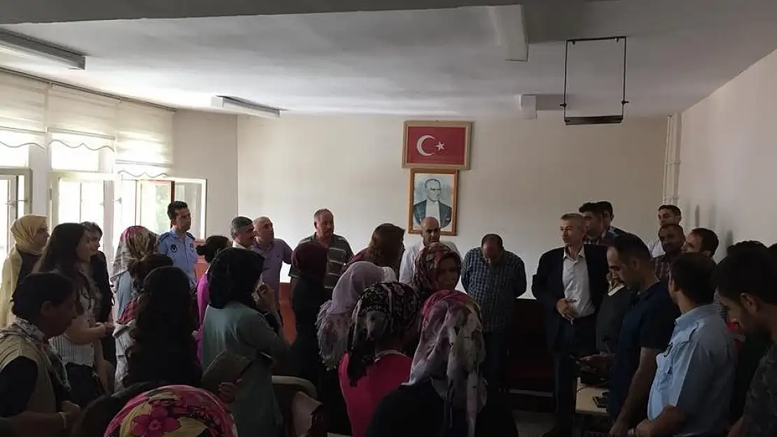 'Başkan Cömertoğlu personelle bayramlaştı'