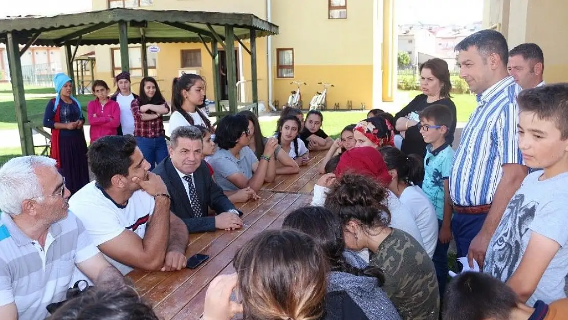 'Dünya şampiyonundan anlamlı ziyaret'