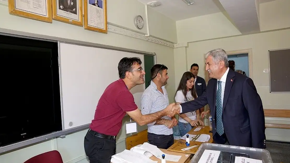 'Belediye Başkanı Polat oyunu kullandı'