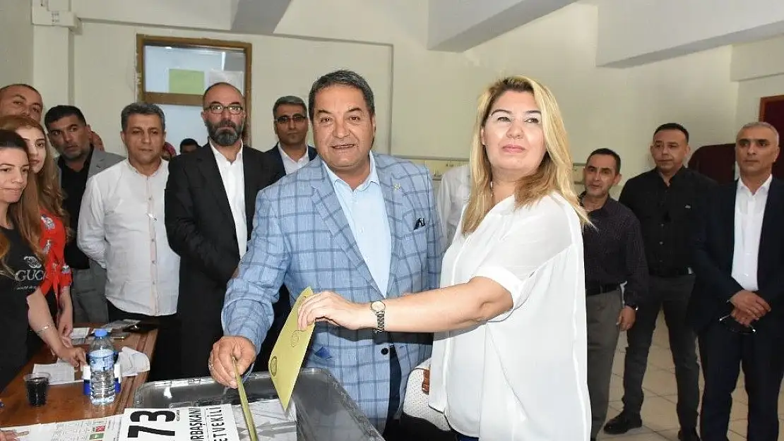 'MHP´li Fendoğlu oyunu kullandı'