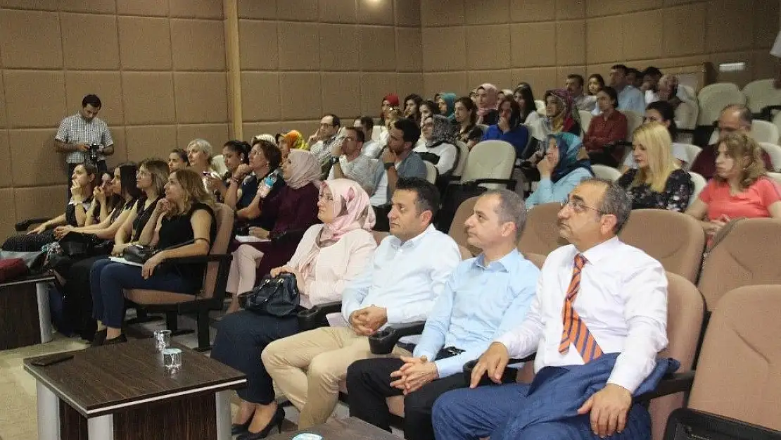 'Elazığ´da '' Yenidoğan Canlandırma'' eğitimi'