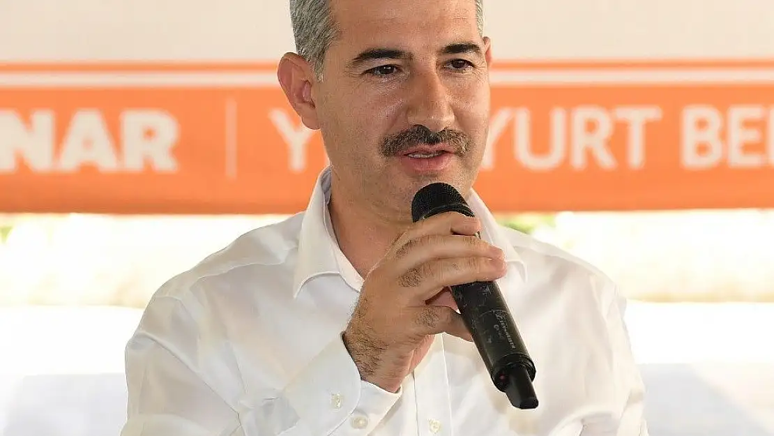 Başkan Çınar muhtara `imar barışı´nı anlattı