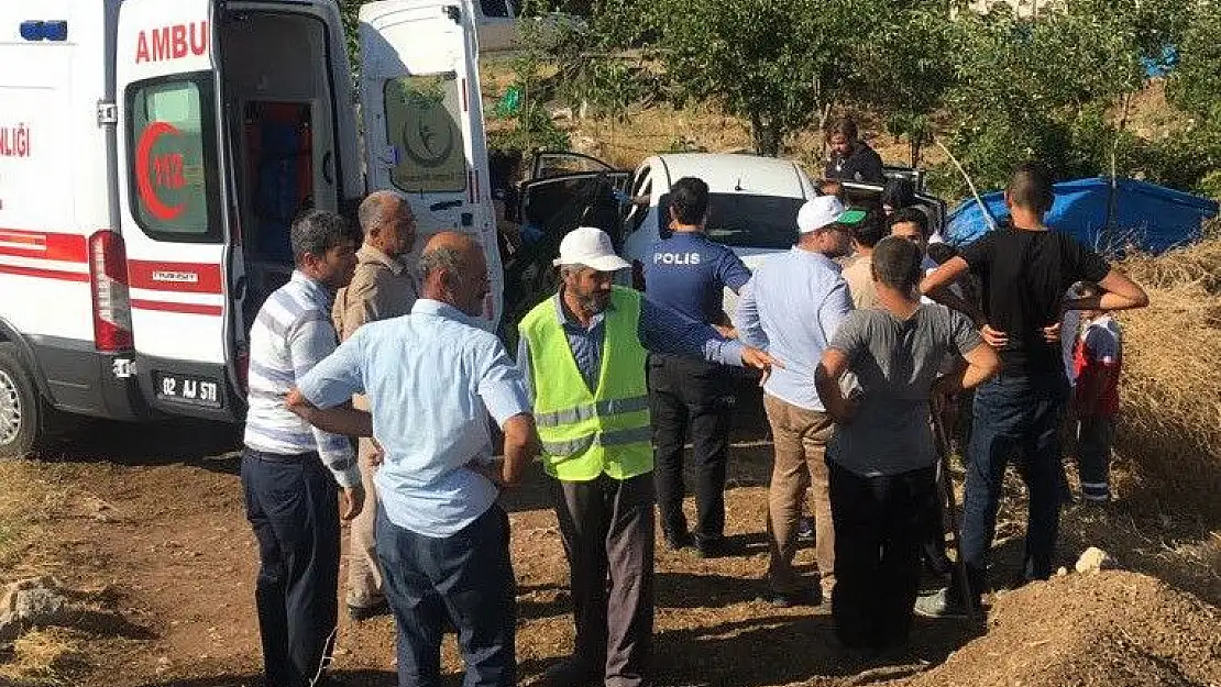 'Gölbaşı ilçesinde otomobil şarampole uçtu'