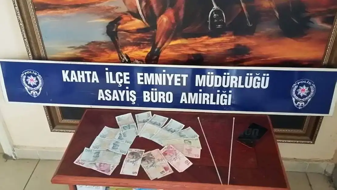 'Kelepçeli hırsızlar yakalandı'