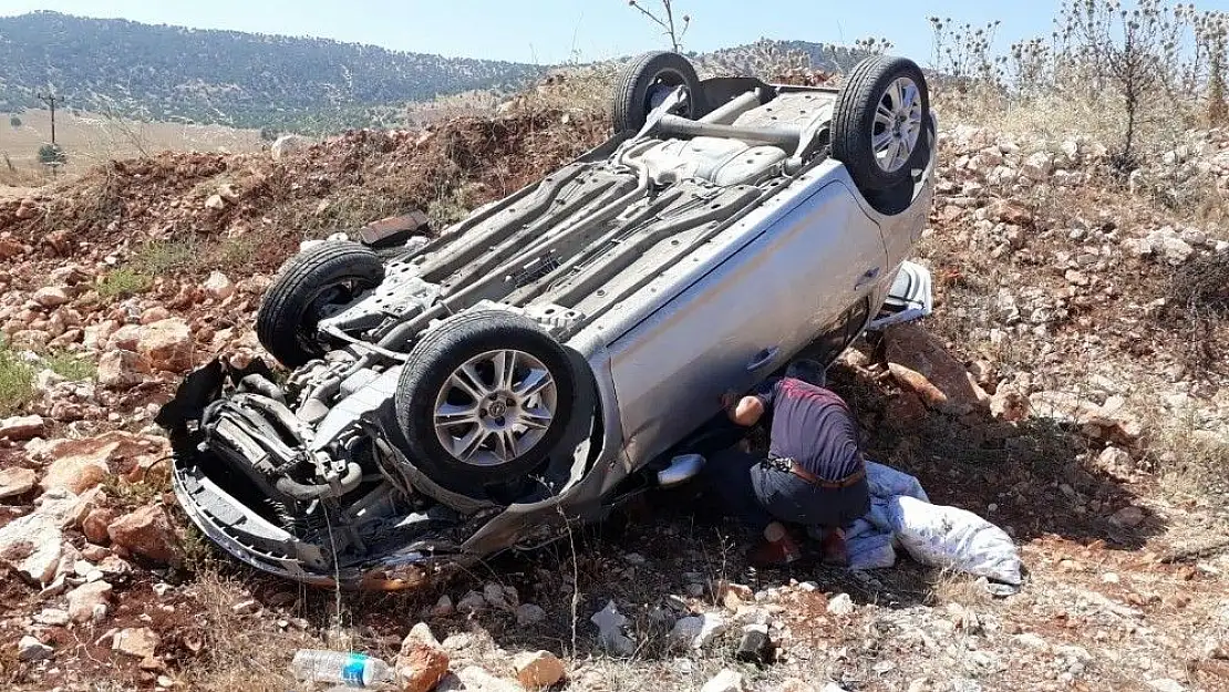 'Mıcıra kapılan otomobil takla attı: 1 yaralı'