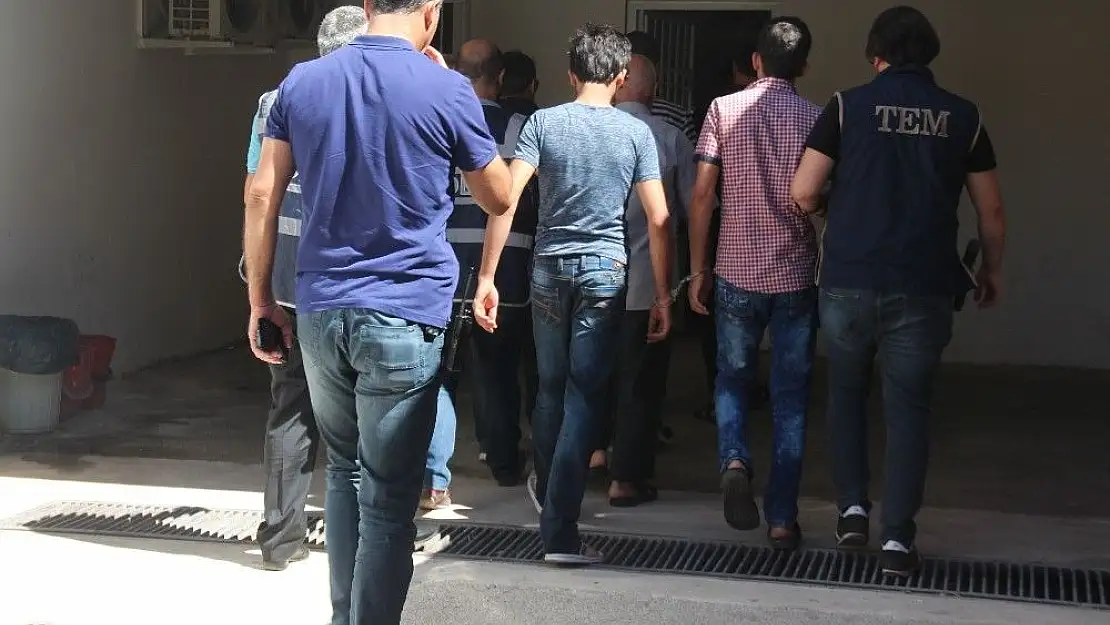 'Elazığ´da DEAŞ operasyonu: 5 şüpheli adliyeye sevk edildi'