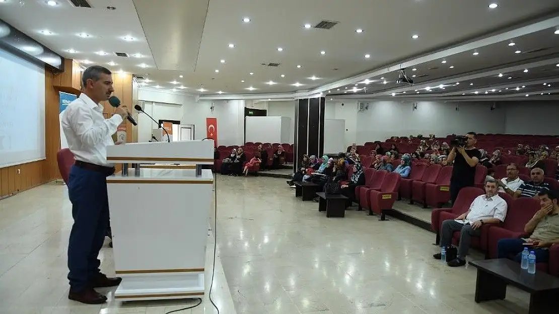 'Din görevlilerine geri dönüşümün önemi anlatıldı'