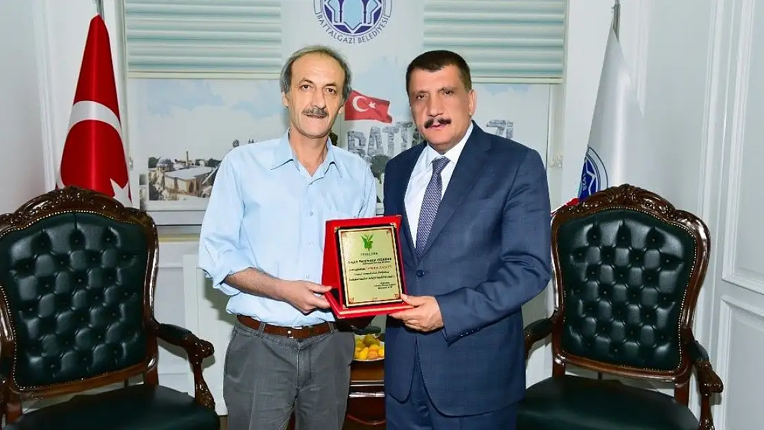 'Gürkan´a teşekkür plaketi'