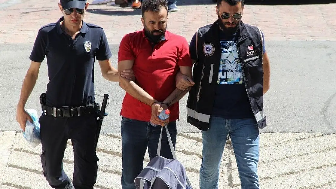 'Sivas merkezli 3 ilde suç örgütü operasyonu: 14 gözaltı'
