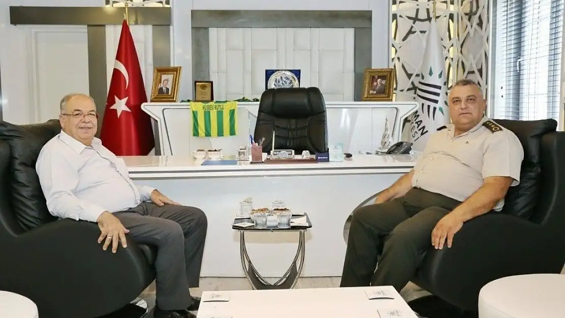 'Kulalar ile Kutlu bir araya geldi'