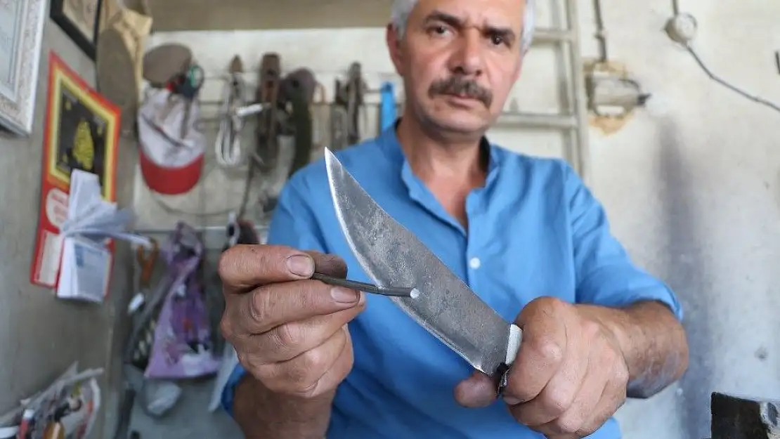 'Demir kesen bıçağın karışımı sır gibi saklanıyor'