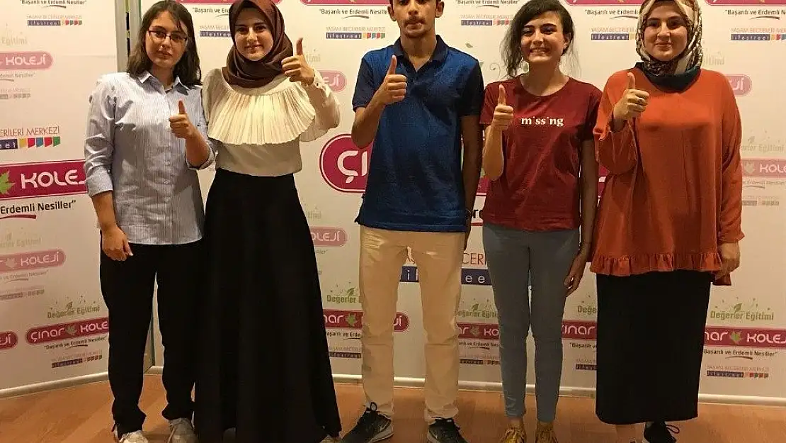 'YKS Türkiye 5.si Çınar Kolejinden'