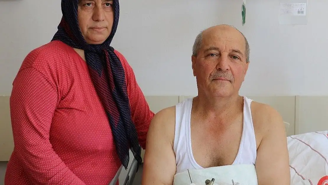 'Bayrak uğruna ayılarla boğuştu'