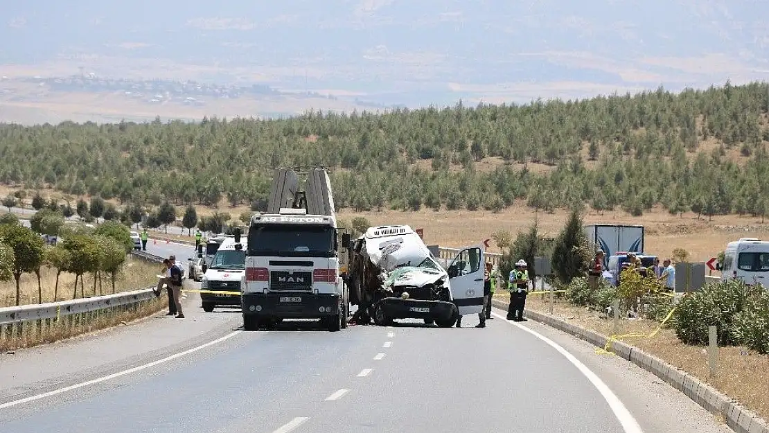 'Kahramanmaraş´taki kazada ölü sayısı 2´ye yükseldi'