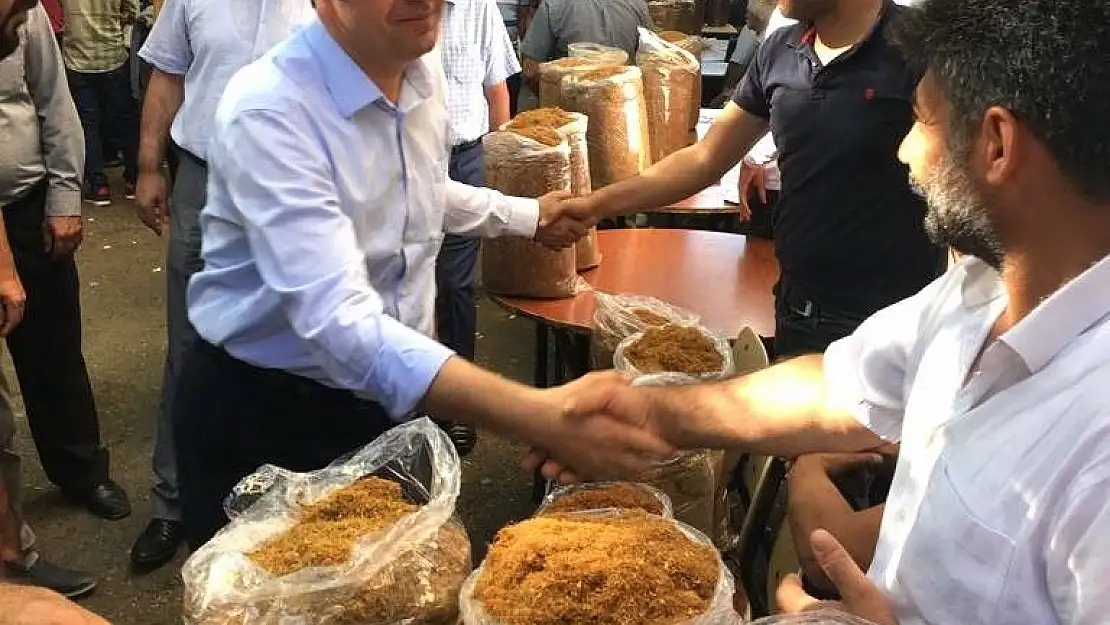 'CHP Milletvekili Tutdere tütüncüleri dinledi'