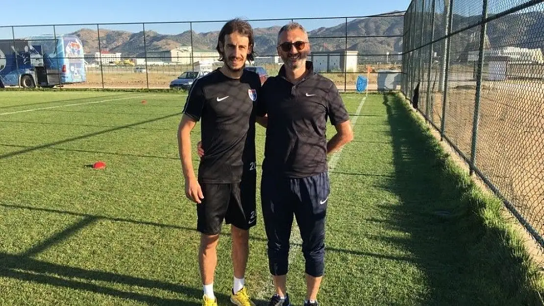 'Elaziz Belediyespor Veysel Aksu´yu kadrosuna kattı'