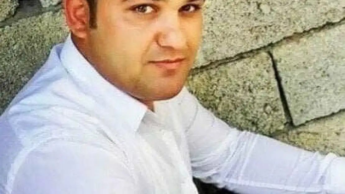 'Evinde yaralı bulunan genç öldü, eski eşi gözaltında'