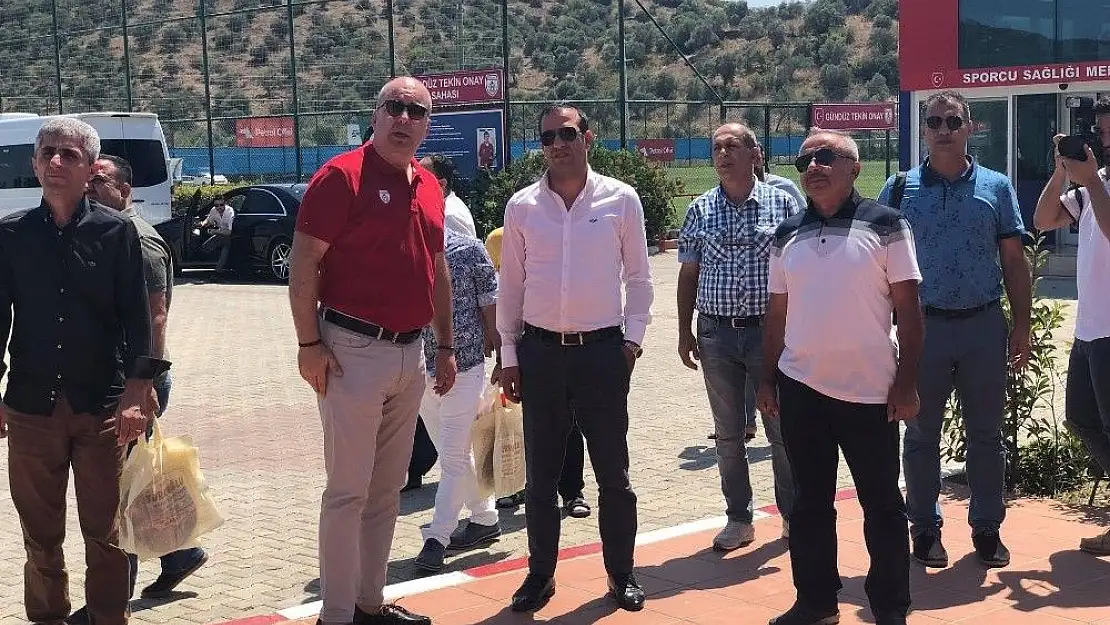 'Yeni Malatyaspor ile Altınordu kulüpleri arasında dostluk köprüsü'