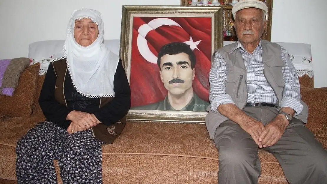 'Öldürülen Kırmızı Listedeki teröristin şehit ettiği öğretmenin ailesi konuştu'