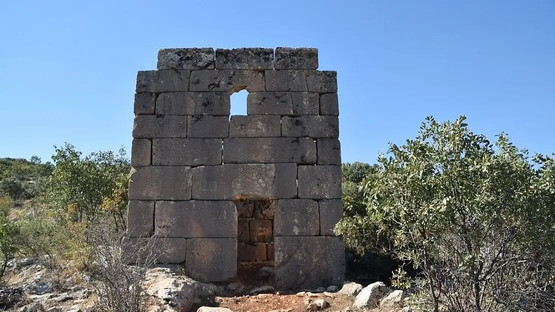 'Roma Döneme ait askeri gözetleme kulesi bulundu'
