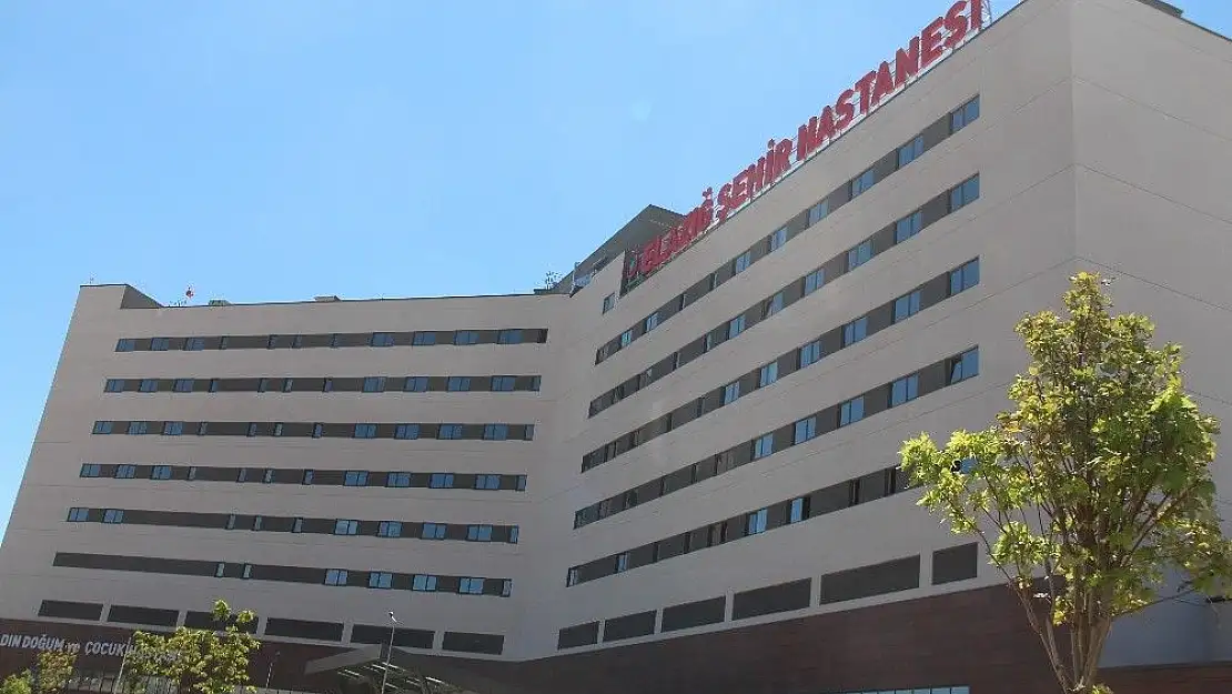 'Şehir hastanesinde iki haftada 300 ameliyat yapıldı'