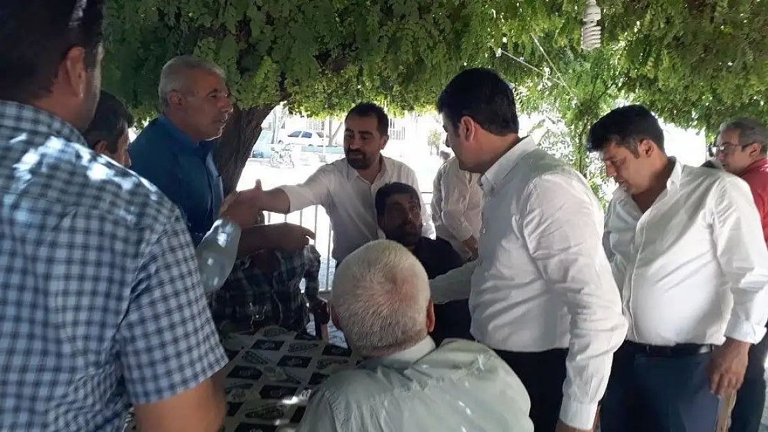 'CHP Heyeti teşekkür gezilerini sürdürüyor'