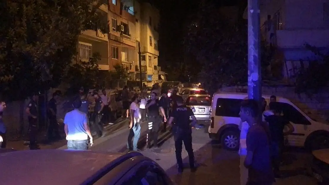 'Komşular arasında araç parkı kavgası: 6 Yaralı'