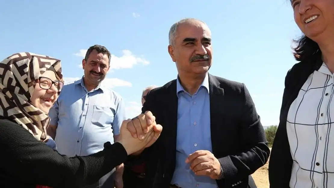 'Başkan Aydın, kurban pazarını gezdi'