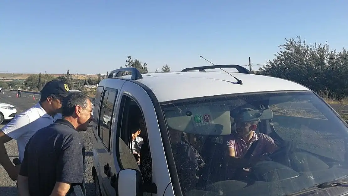 'Trafikte `Kırmızı Düdük´ uygulaması Adıyaman´da başladı'