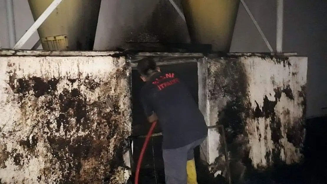 'Yağ fabrikasında çıkan yangın korkuttu'
